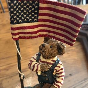 Sammy Bearamerican....I Pledge Allegiance-Boy